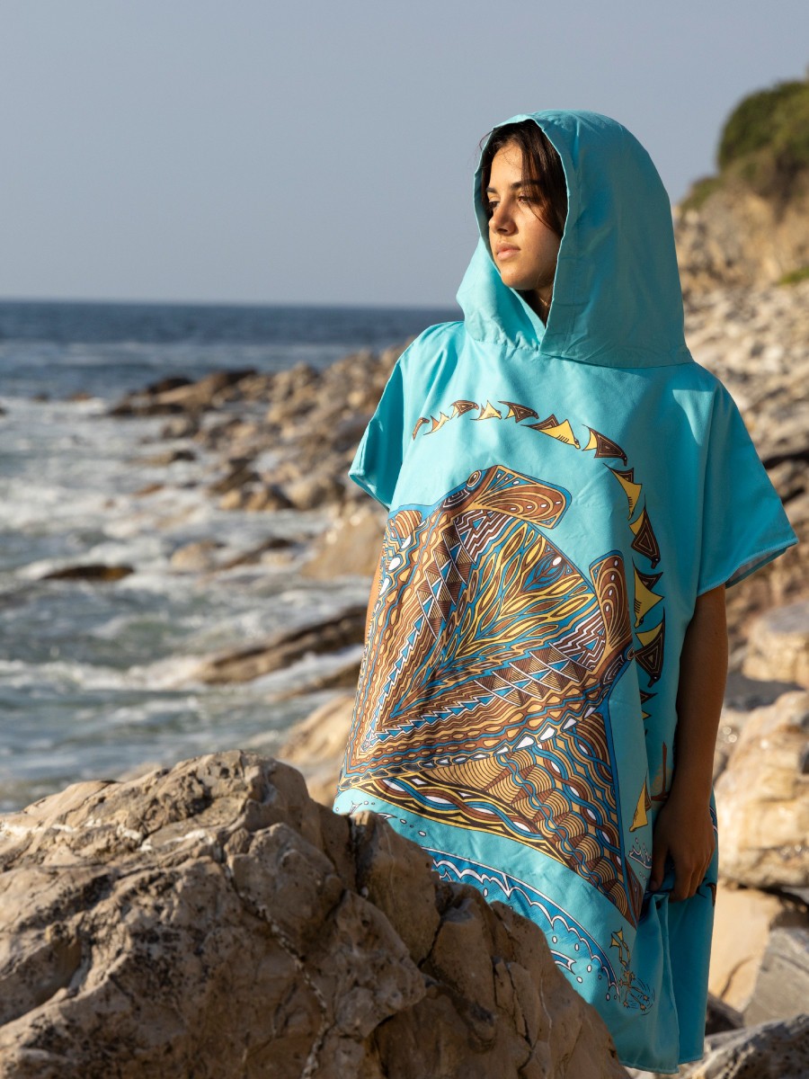 Manta rays Microfibre Poncho (Middle Size)