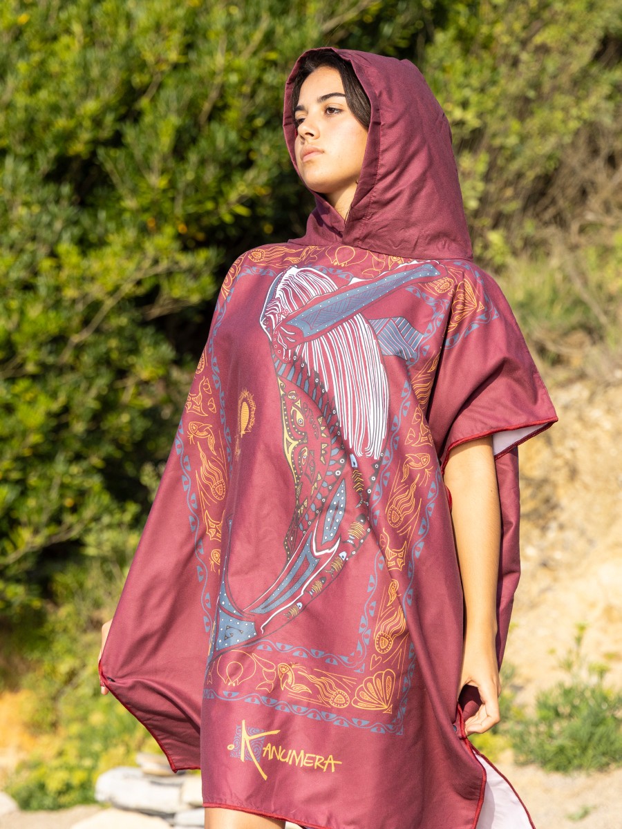 Whale Microfibre Poncho (Middle Size)