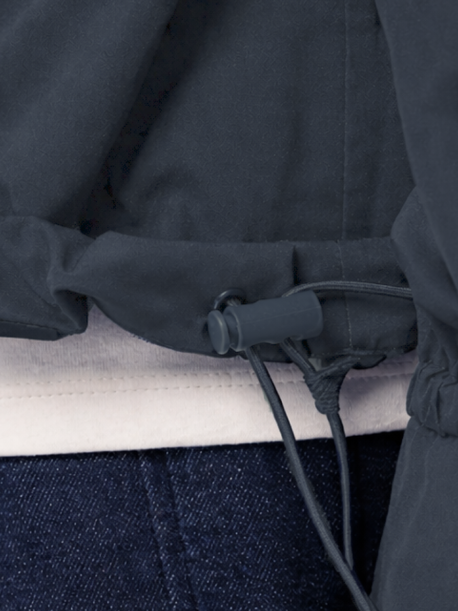 L'Onde Waterproof quarter-zip windbreaker