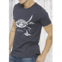 (New) Tee-shirt moulant Femme Le Requin Tatoo (Impression Poitrine) (New) Tee-shirt moulant Femme Le Requin Tatoo (Impression Poitrine)