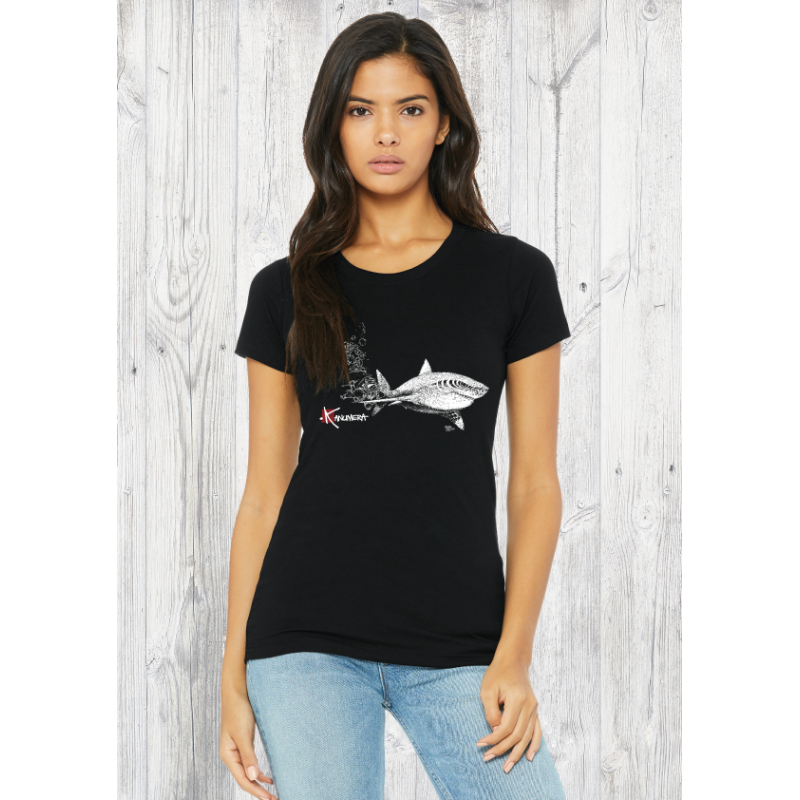 T-shirt Bio Femme Le Requin Blanc et la Plongeuse