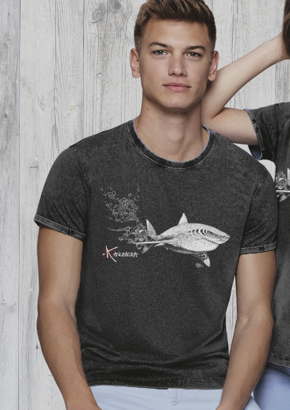 White Shark and Diver Men's vintage T-shirt