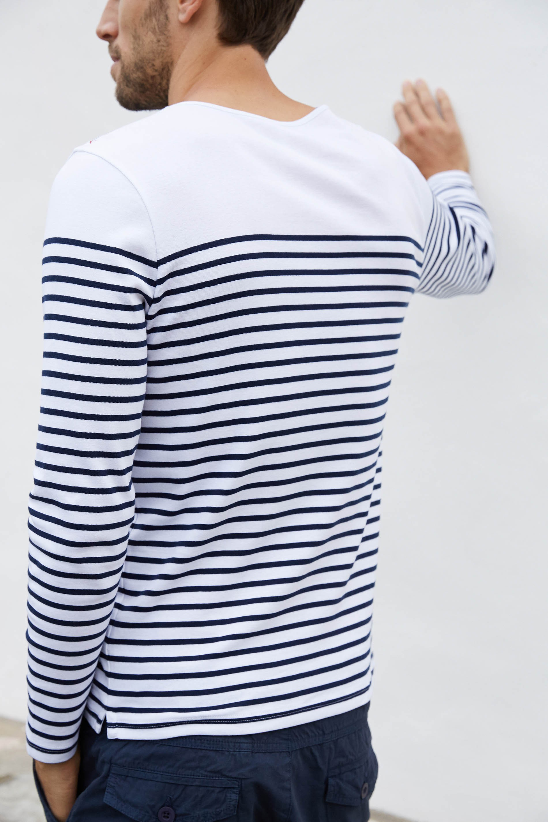 Shark Fin Men’s long-sleeved Breton stripe top